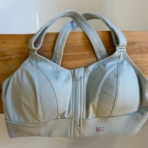 SheFit Ultimate Sports Bra